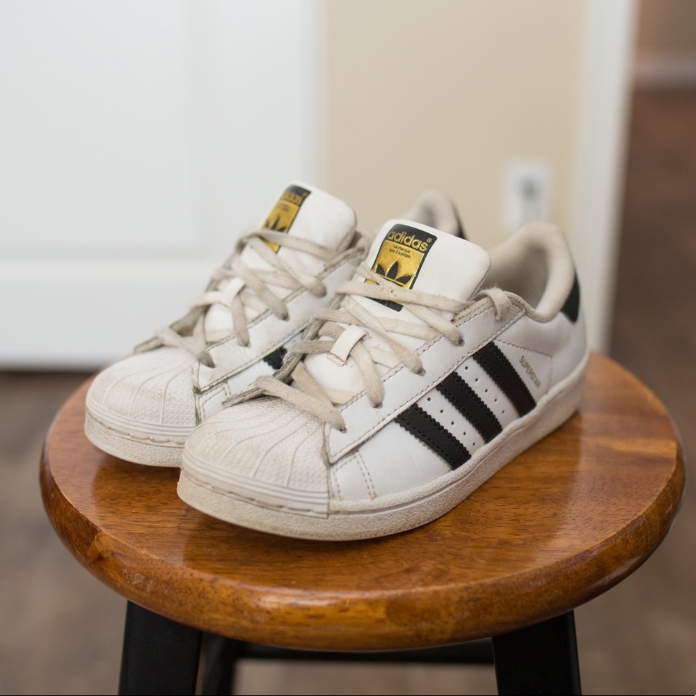 Adidas Superstar Sneakers